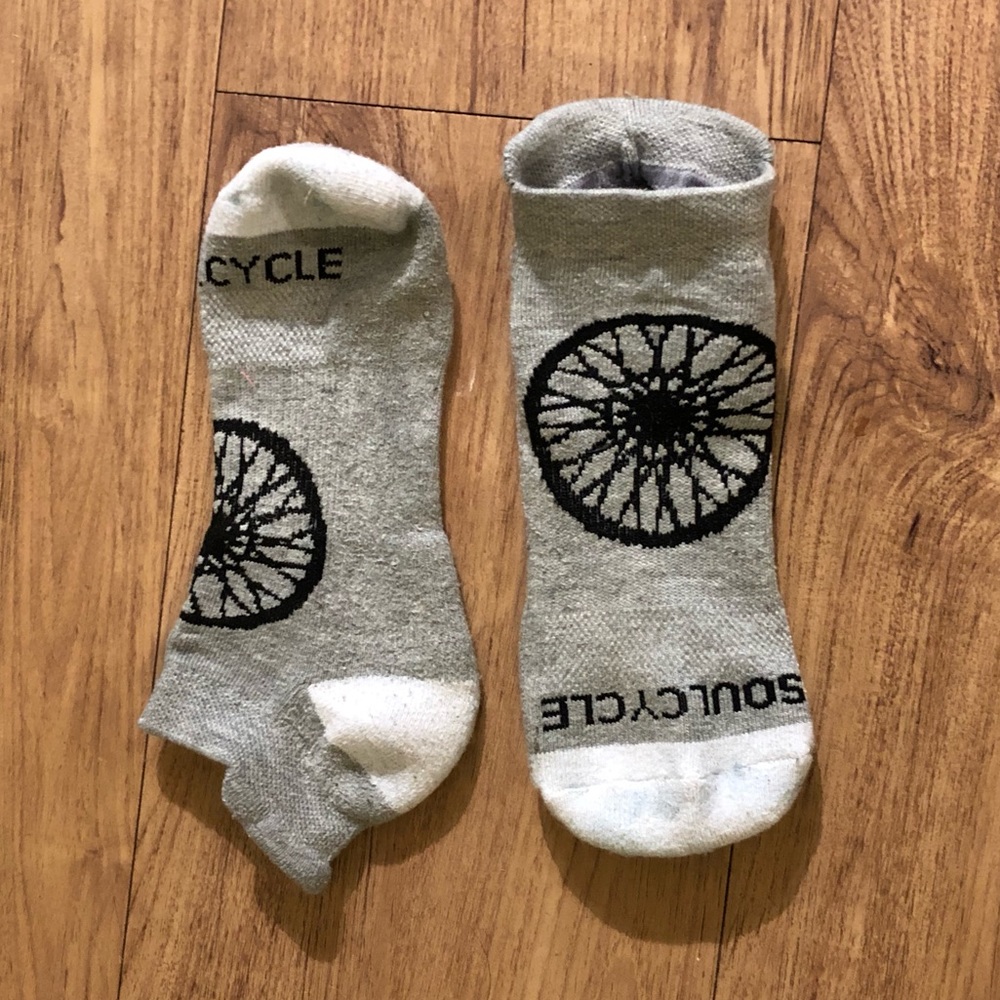 Soul cycle ankle socks